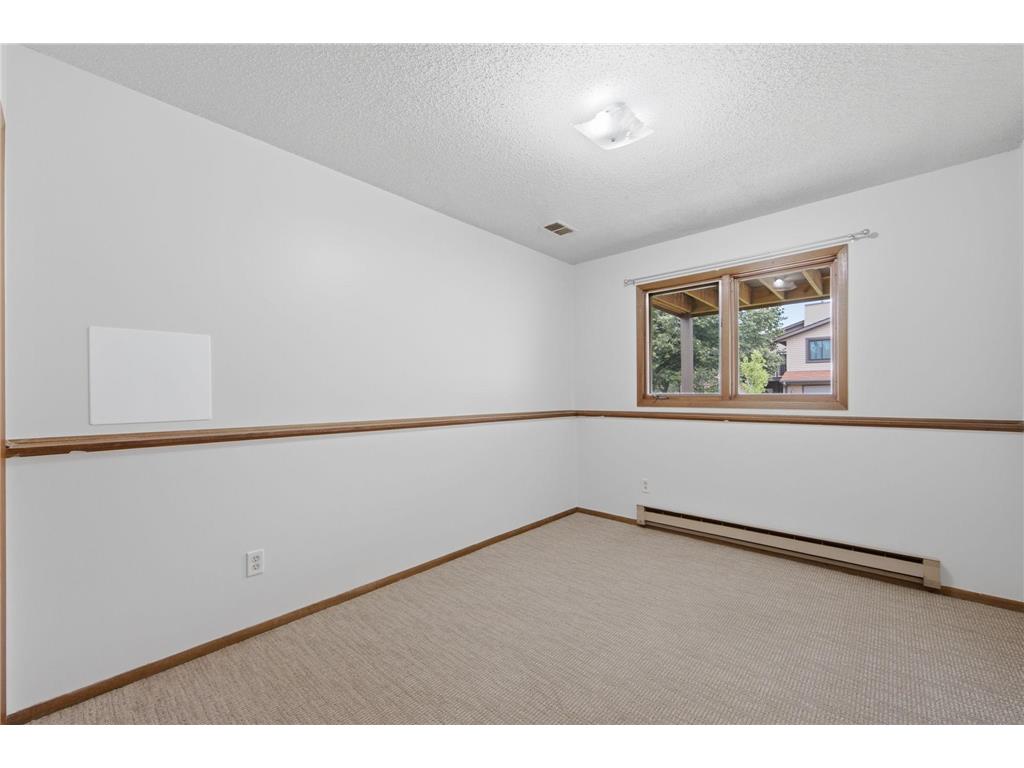 14700 Embry Path Apple Valley MN 55124 7089536 image20