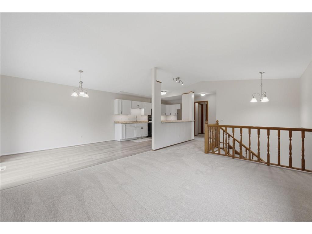 14700 Embry Path Apple Valley MN 55124 7089536 image6
