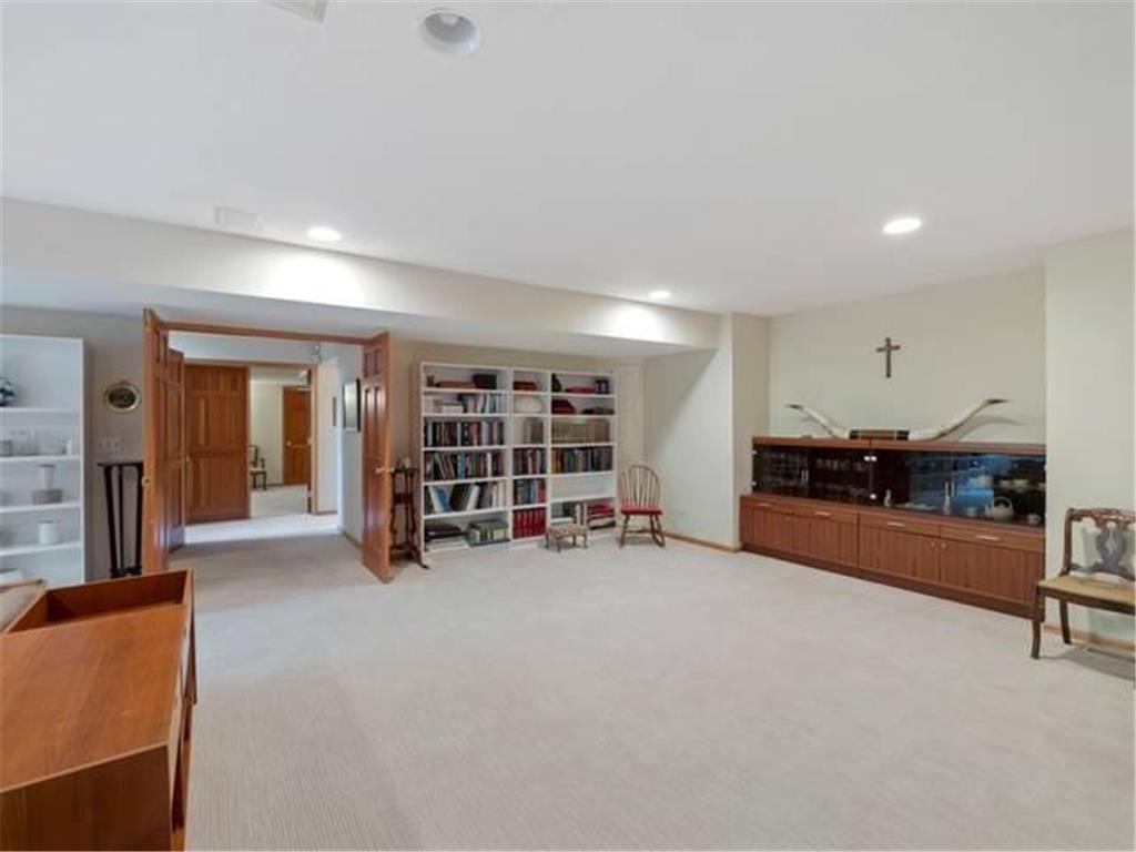 14700 White Oak Drive Burnsville MN 55337 7091944 image37