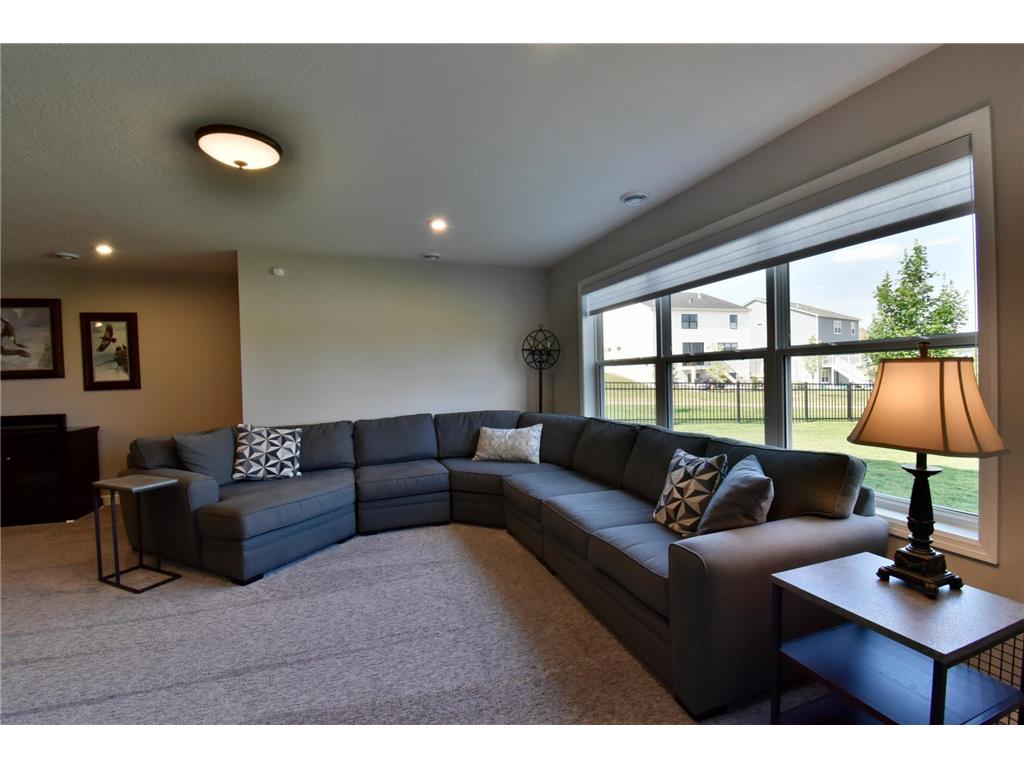 14701 River Hills Parkway, Dayton, MN, 55327 MLS 8374361 Edina Realty