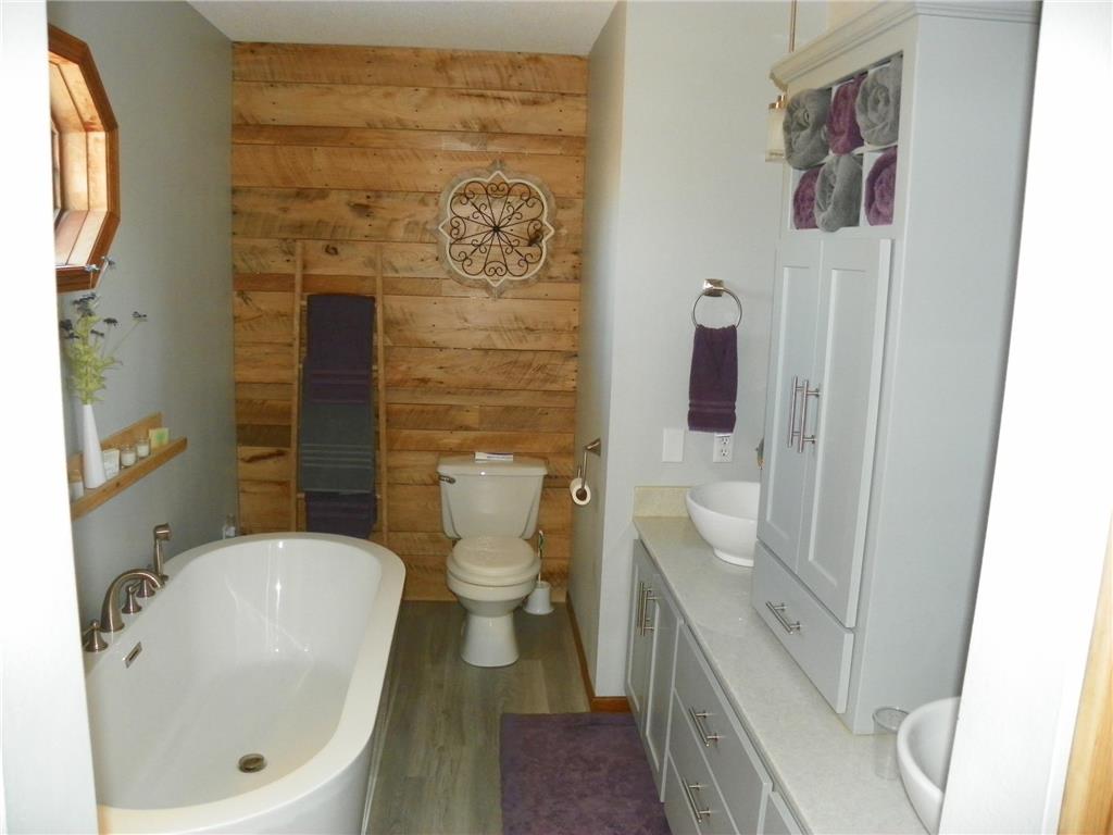 14703 State Highway 22 Eden Valley MN 55329 7022156 image31
