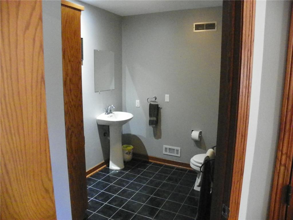 14703 State Highway 22 Eden Valley MN 55329 7022156 image43