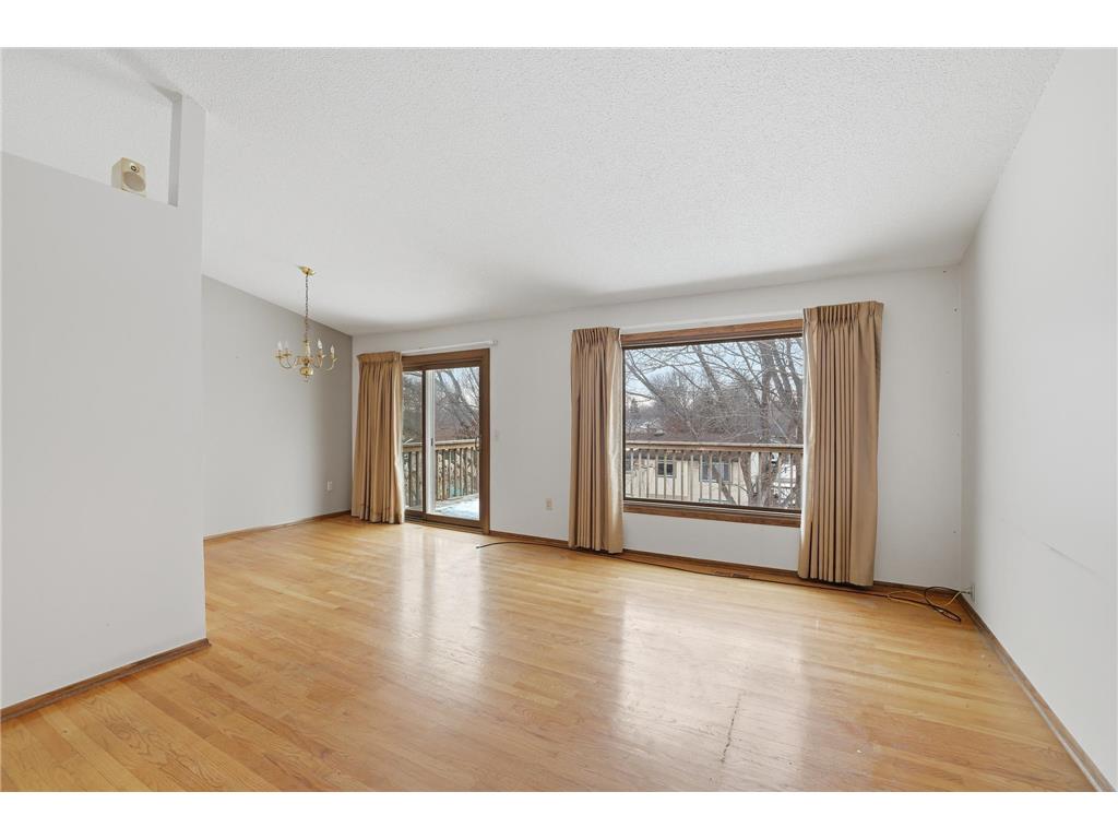 14705 Fieldcrest Lane Burnsville MN 55306 7019746 image1