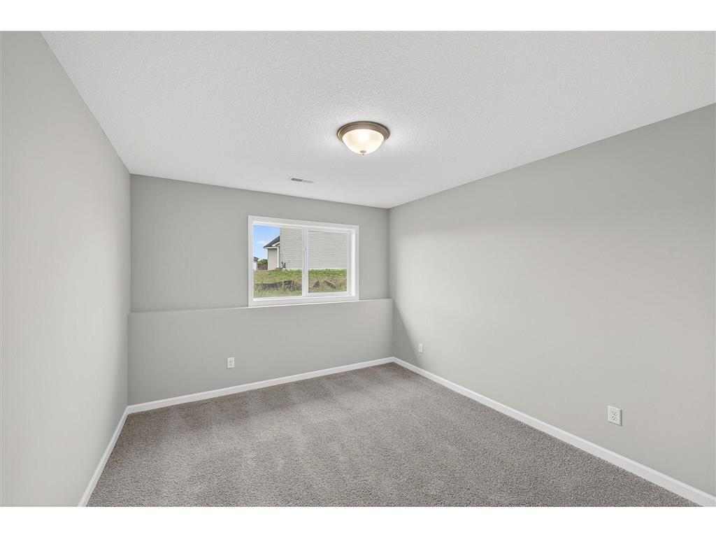 1471 Otter Way New Richmond WI 54017 7070801 image26