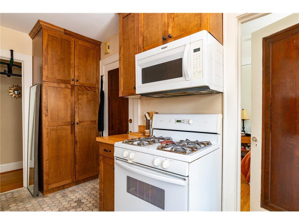 1471 Portland Avenue Saint Paul MN 55104 7025266 image25