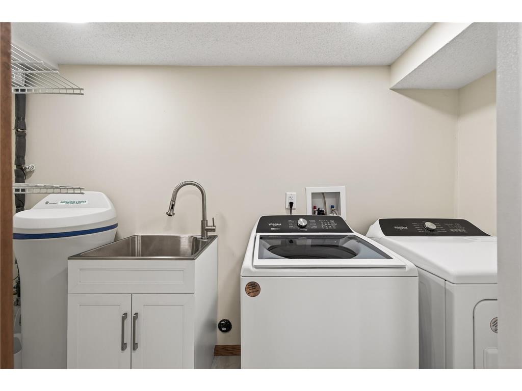 14712 Oakwood Road Minnetonka MN 55345 7047676 image30