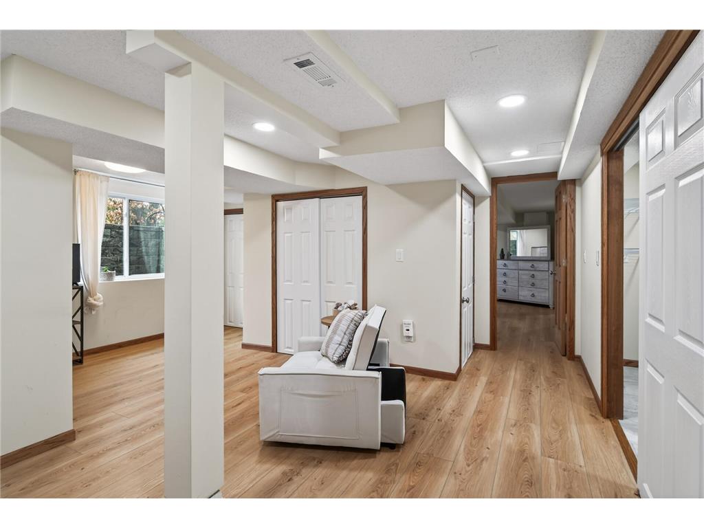 14712 Oakwood Road Minnetonka MN 55345 7047676 image31