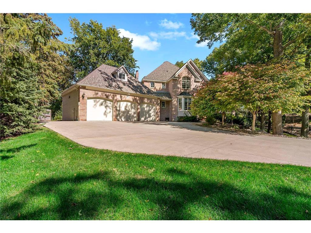 14713 Summit Oaks Drive, Burnsville, MN, 55337 MLS 6265190 Edina Realty