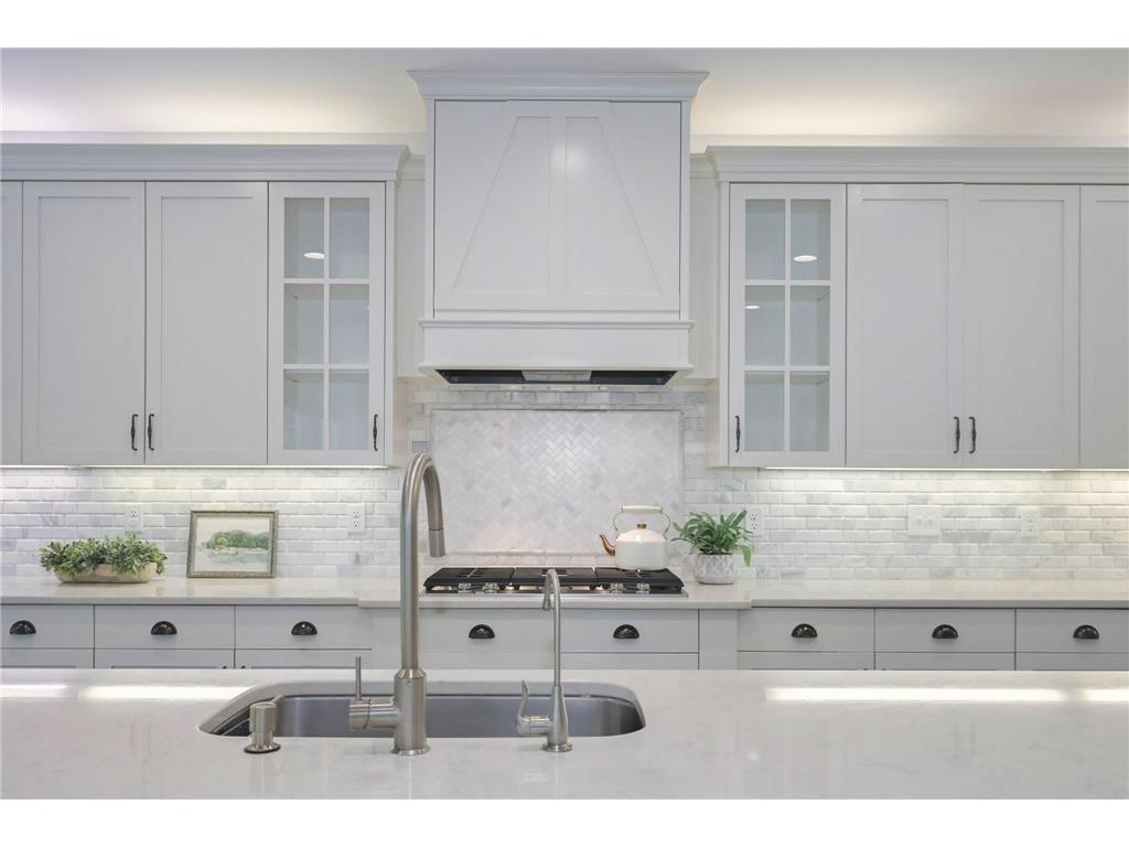 14714 Woodhaven Road Minnetonka MN 55345 7083752 image10