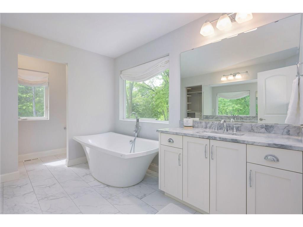 14714 Woodhaven Road Minnetonka MN 55345 7083752 image29