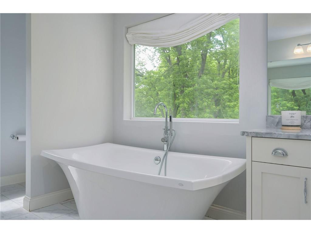 14714 Woodhaven Road Minnetonka MN 55345 7083752 image30