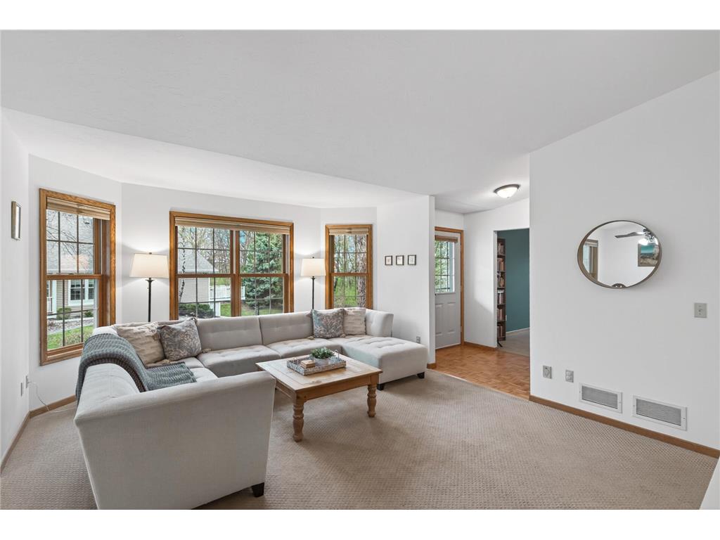 14722 Oak Run Lane Burnsville MN 55306 7055682 image4