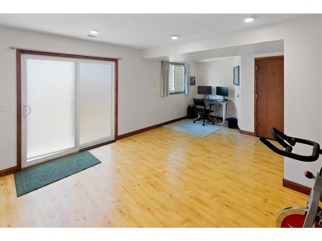 14727 94th Place N Maple Grove MN 55369 7074278 image19