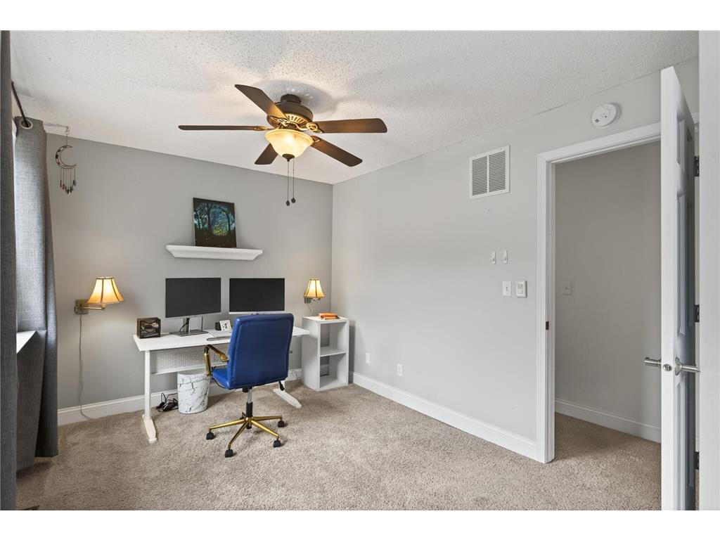 1473 Goodwin Avenue N Oakdale MN 55128 7076120 image8