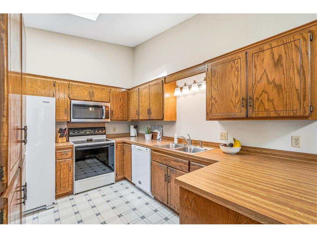 14733 Lower Endicott Way Apple Valley MN 55124 7085184 image12