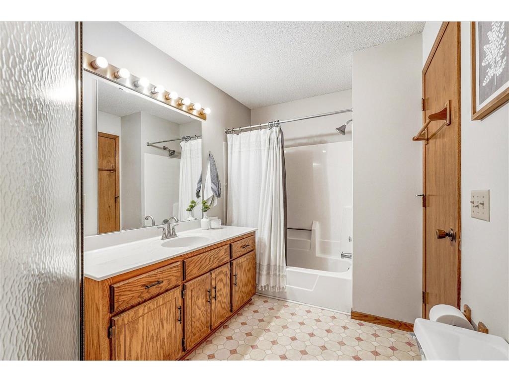 14733 Lower Endicott Way Apple Valley MN 55124 7085184 image23