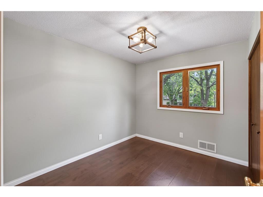 14735 91st Place N Maple Grove MN 55369 7077529 image20