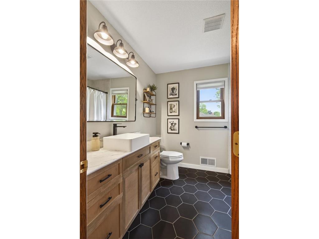 14735 91st Place N Maple Grove MN 55369 7077529 image23
