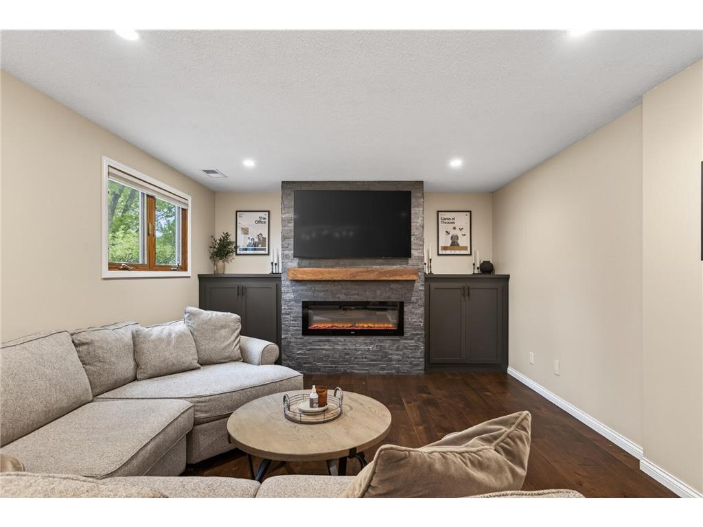 14735 91st Place N Maple Grove MN 55369 7077529 image24