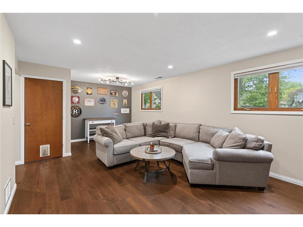 14735 91st Place N Maple Grove MN 55369 7077529 image25