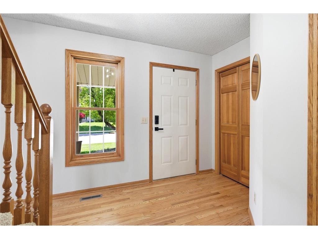 14740 Meadowood Drive Savage MN 55378 7069862 image4