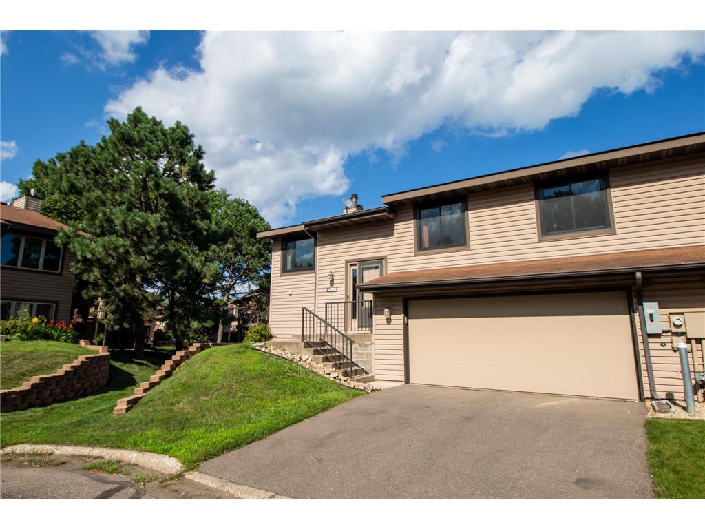 14742 Embry Path Apple Valley MN 55124 7098050 image1