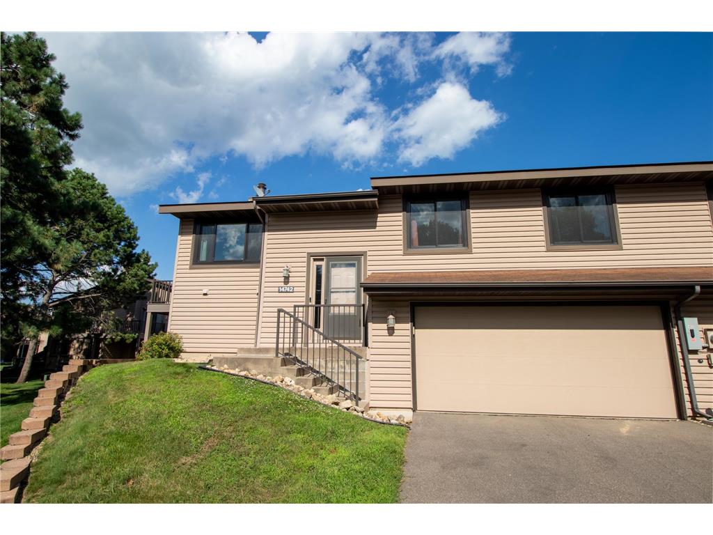 14742 Embry Path Apple Valley MN 55124 7098050 image2