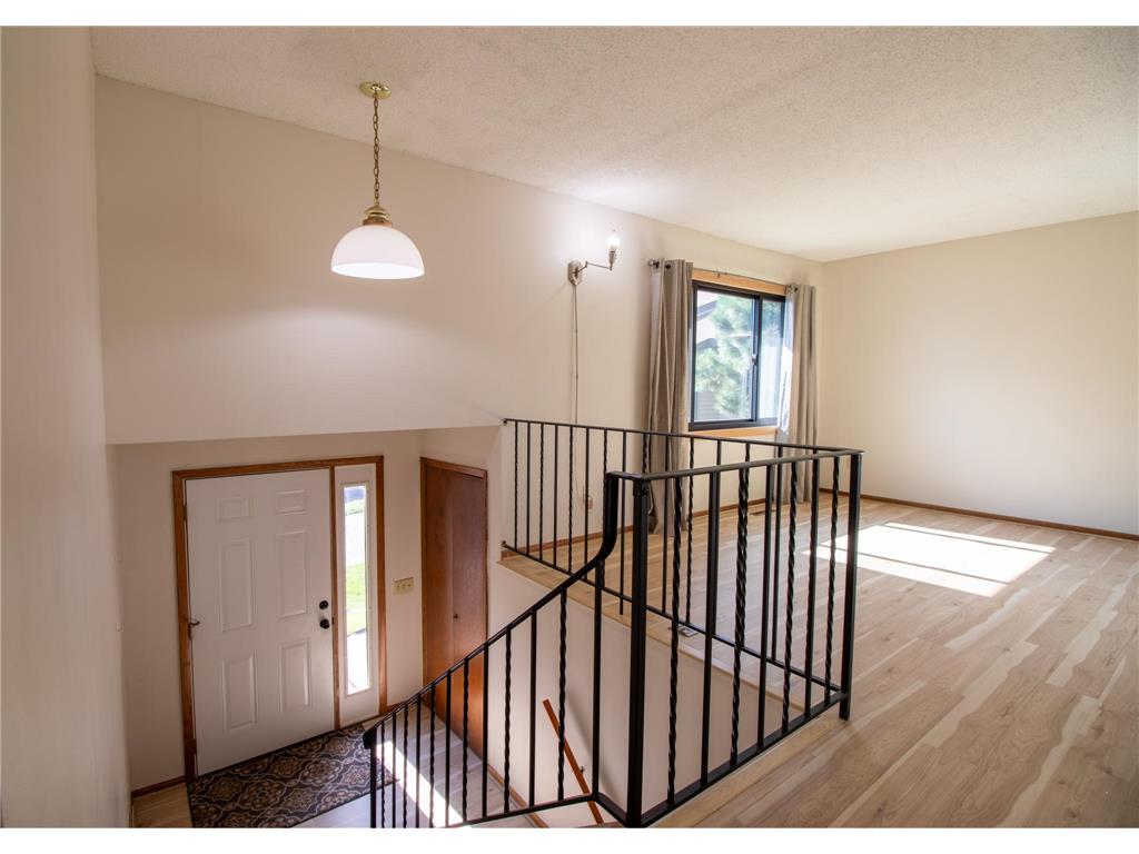 14742 Embry Path Apple Valley MN 55124 7098050 image3