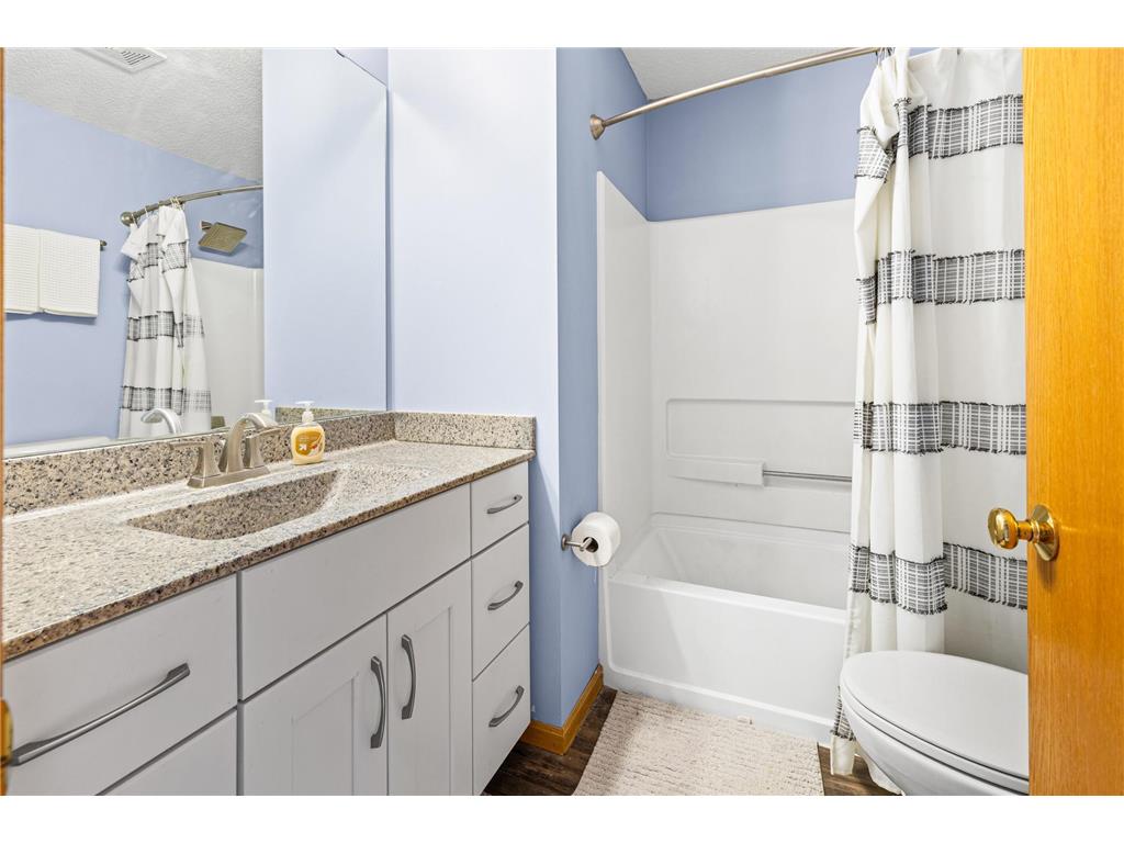 14744 Excelsior Lane #21 Apple Valley MN 55124 7033360 image21