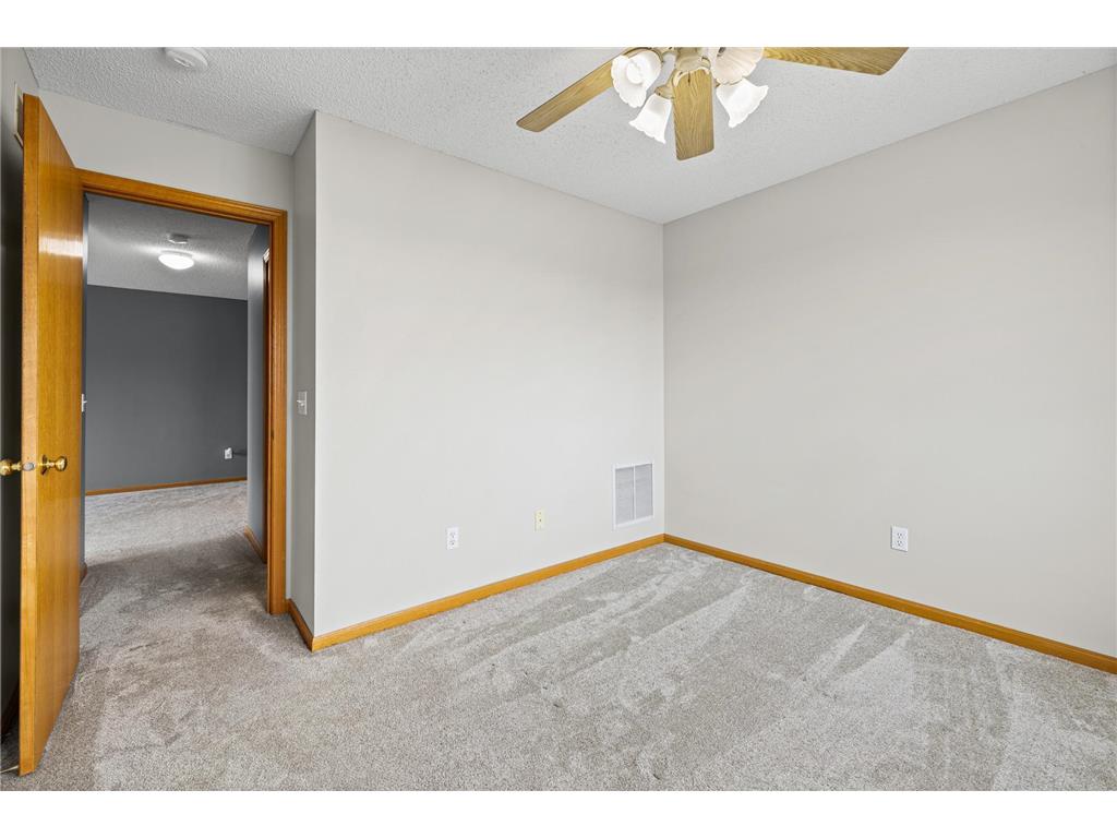14744 Excelsior Lane #21 Apple Valley MN 55124 7033360 image23