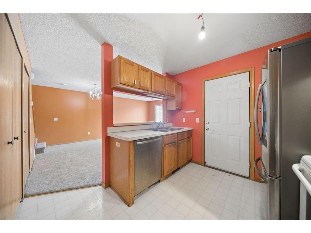 14748 Excelsior Lane #10 Apple Valley MN 55124 7049084 image8