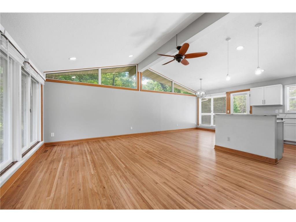 1475 Valley Drive Burnsville MN 55337 7099034 image21