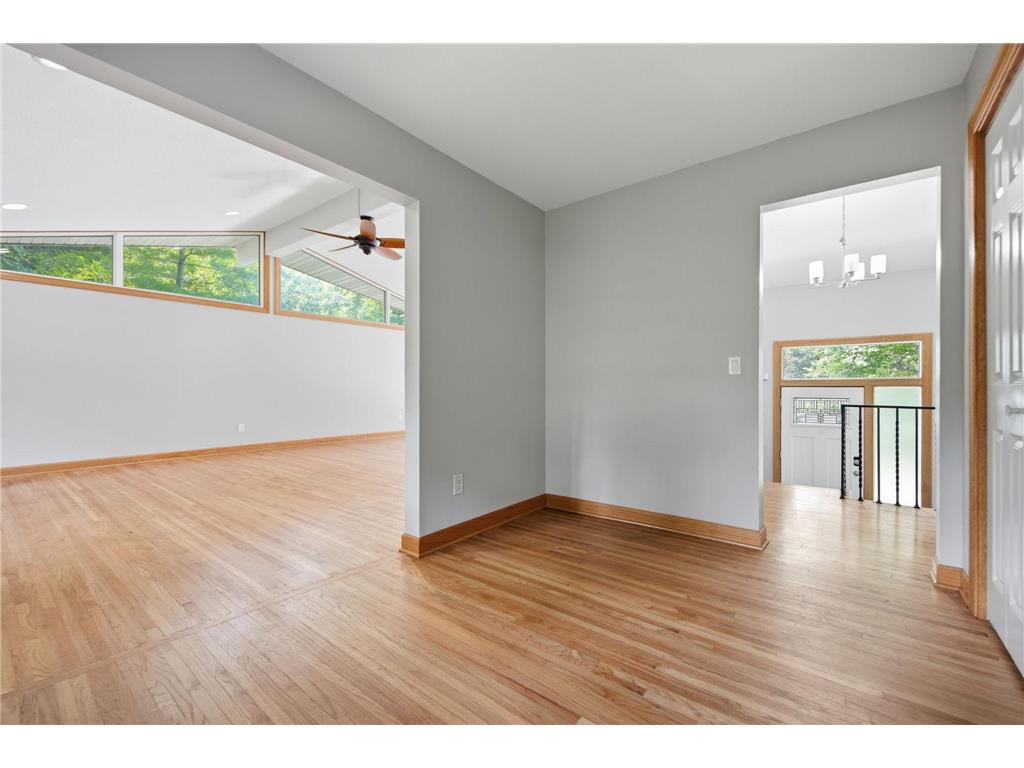 1475 Valley Drive Burnsville MN 55337 7099034 image27
