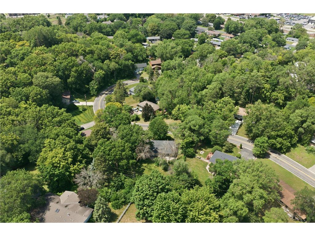 1475 Valley Drive Burnsville MN 55337 7099034 image58