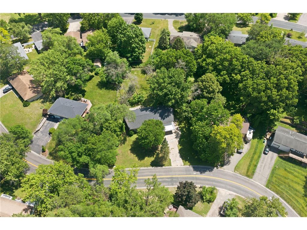 1475 Valley Drive Burnsville MN 55337 7099034 image62