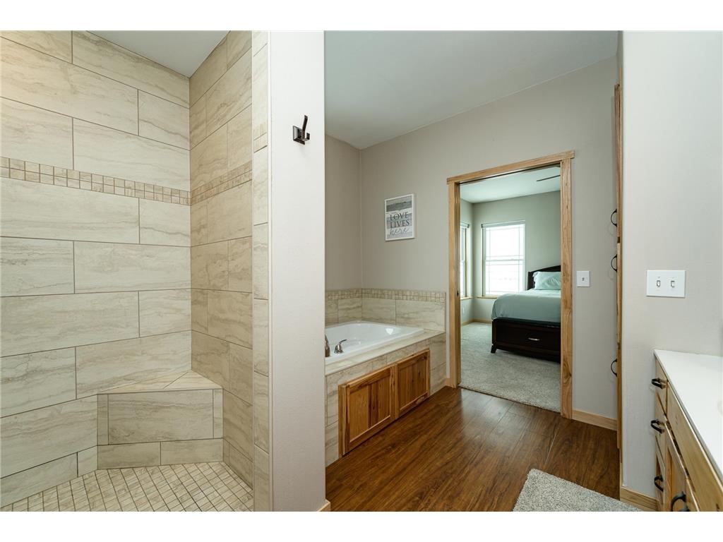 14750 171st Avenue York Twp MN 55975 6825792 image40