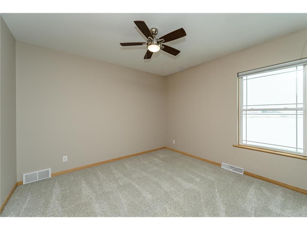 14750 171st Avenue York Twp MN 55975 6825792 image47