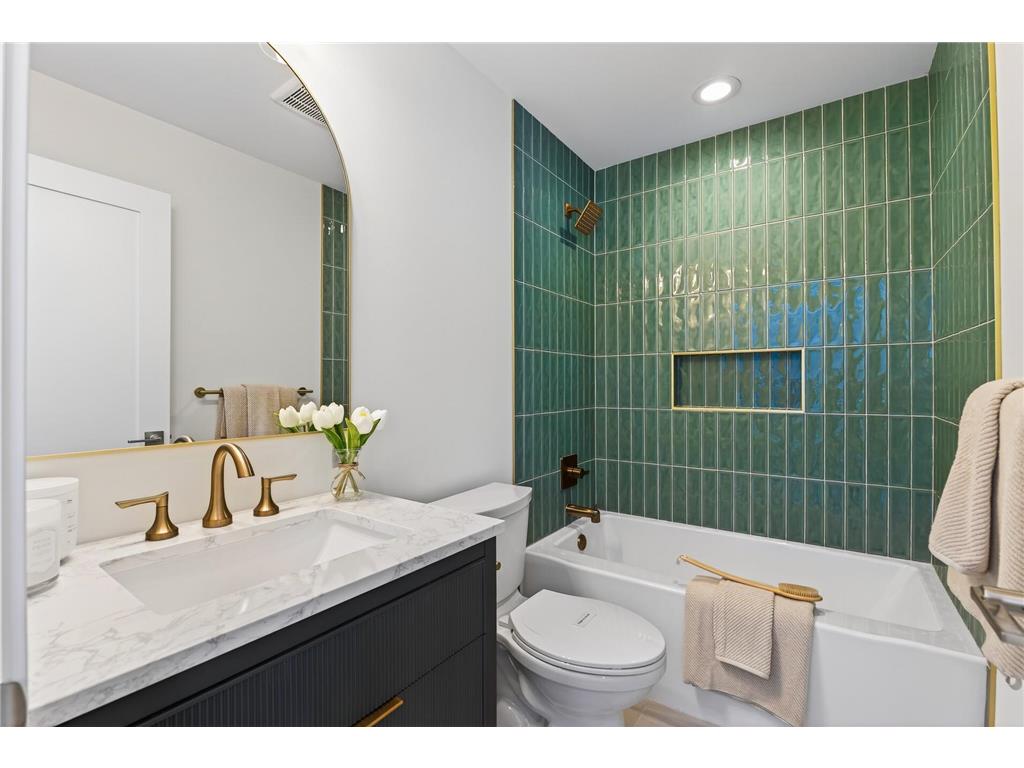 14759 Mcginty Road W Minnetonka MN 55391 7050979 image37