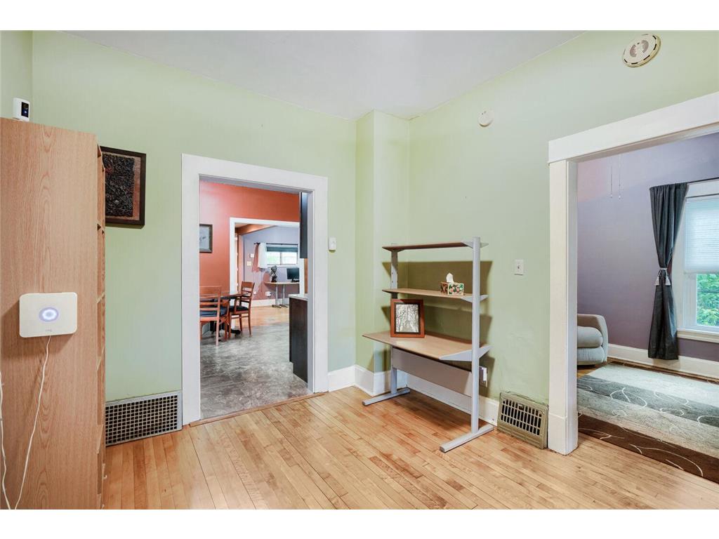 1476 Concordia Avenue Saint Paul MN 55104 7093388 image16