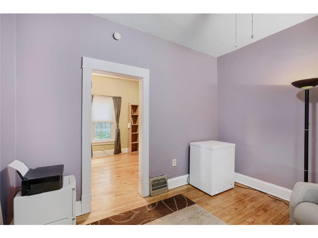 1476 Concordia Avenue Saint Paul MN 55104 7093388 image20