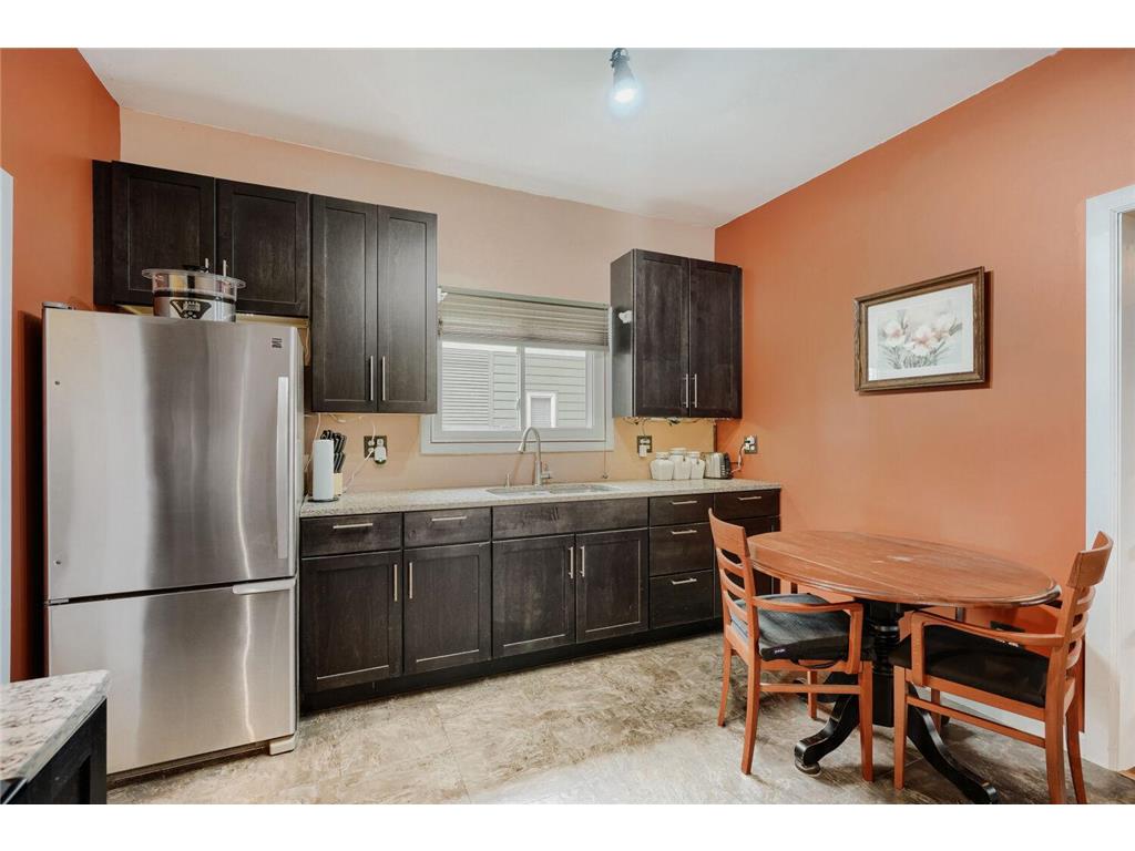 1476 Concordia Avenue Saint Paul MN 55104 7093388 image6