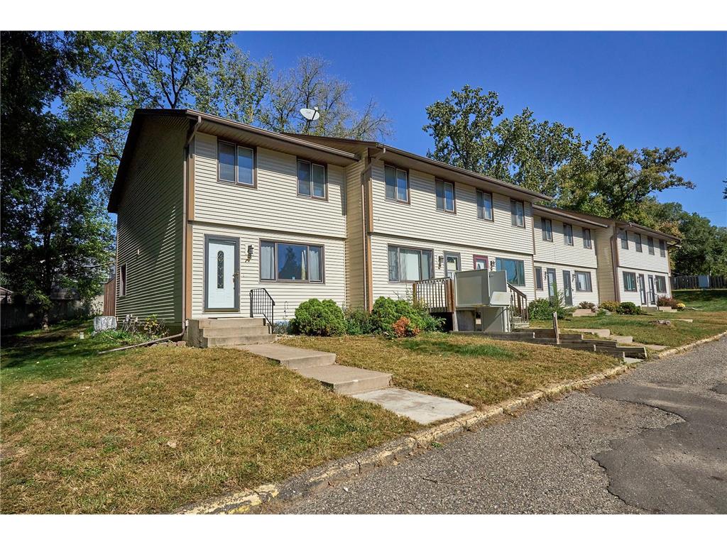 1477 Arkwright Street #A Saint Paul MN 55130 6801537 image1