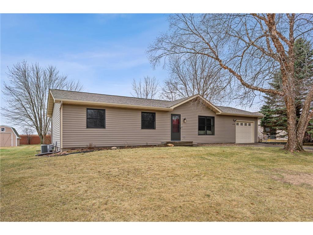 1478 Hallewood Boulevard New Richmond WI 54017 7056422 image1