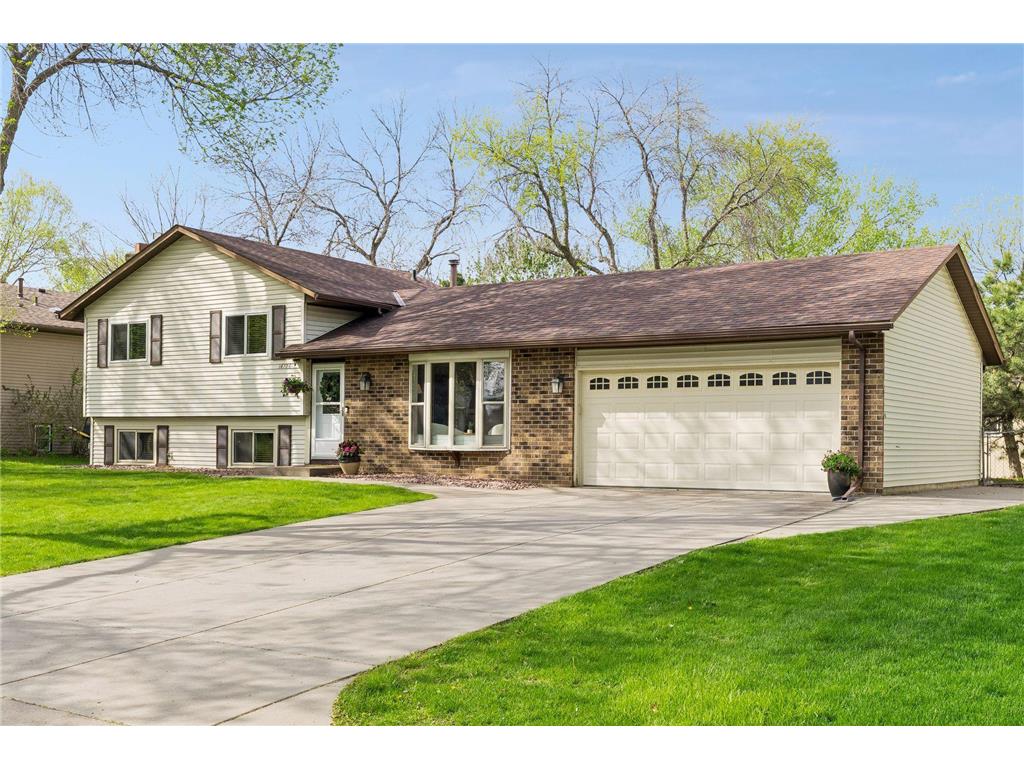 14786 91st Place N Maple Grove MN 55369 7071244 image2