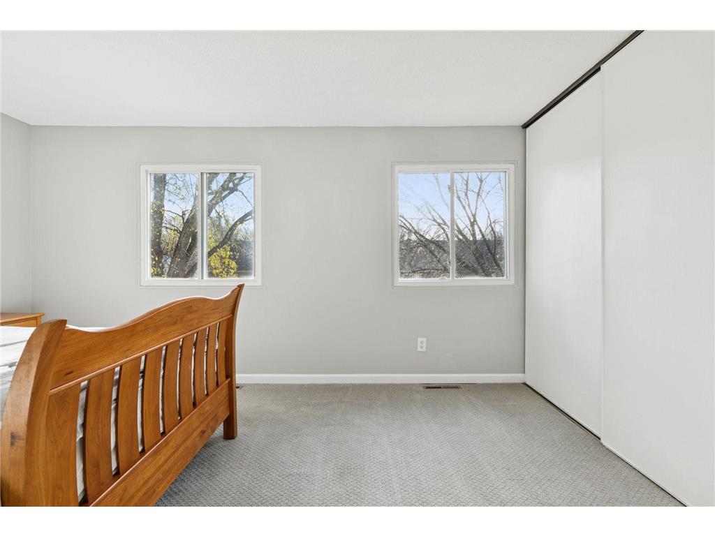 1479 Goodwin Avenue N Oakdale MN 55128 7007427 image19