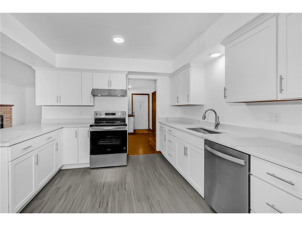 1479 Winthrop Street N Saint Paul MN 55119 7044889 image10