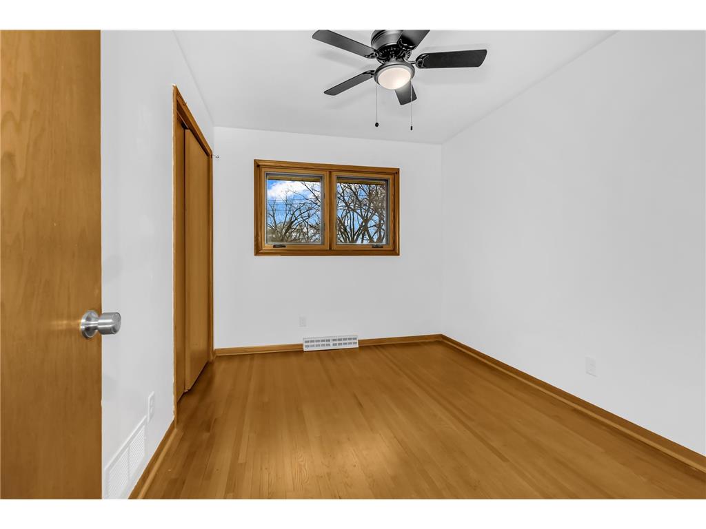 1479 Winthrop Street N Saint Paul MN 55119 7044889 image19
