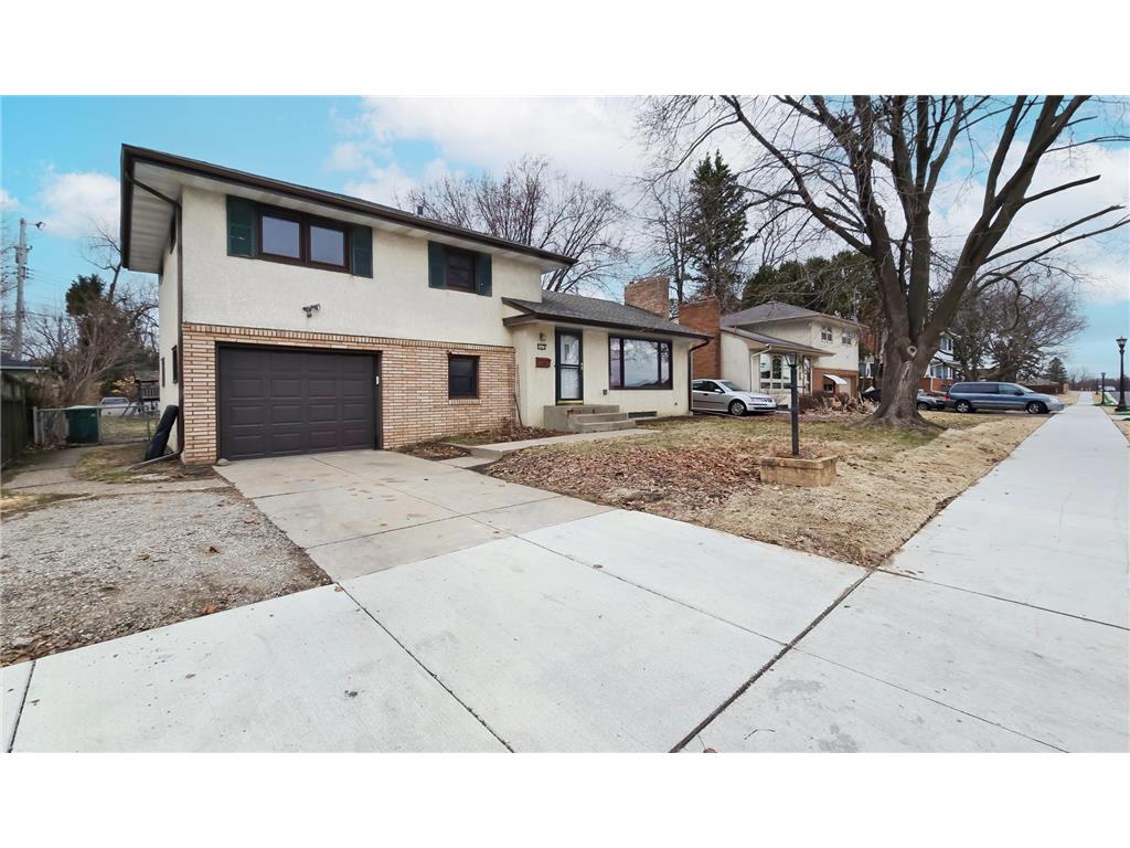 1479 Winthrop Street N Saint Paul MN 55119 7044889 image2