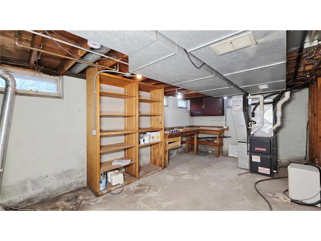 1479 Winthrop Street N Saint Paul MN 55119 7044889 image28