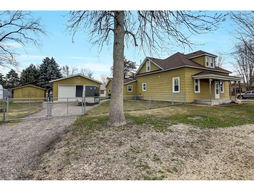 148 3rd Street SE Richmond MN 56368 6515539 image1